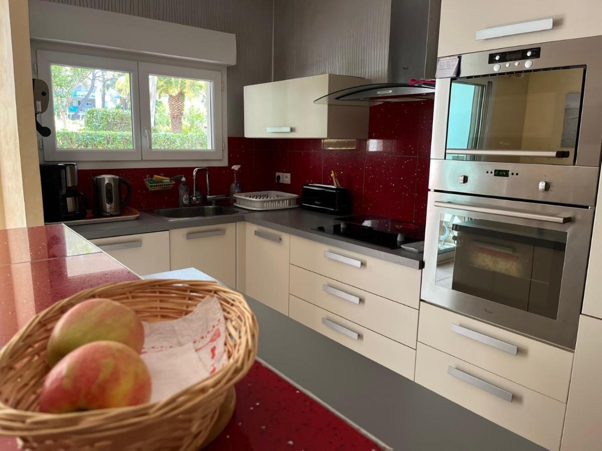 Saint-Raphael, Boulouris, F2 Dans Belle Residence 3 Piscines, Proche Bord De Mer ภายนอก รูปภาพ
